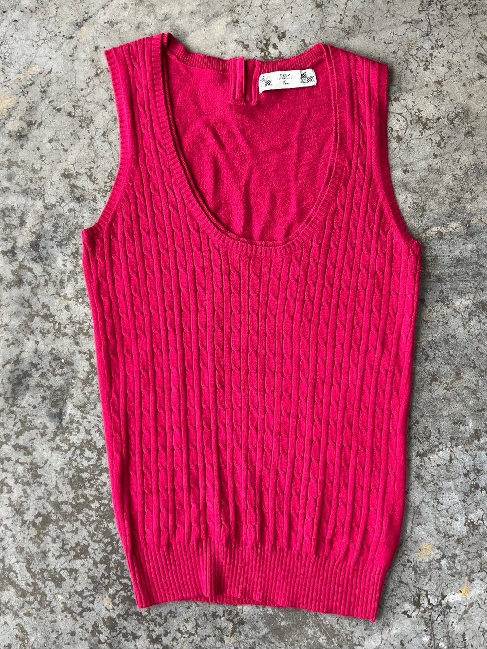 Crew Clothing Co Pink Cable Knit Sweater Vest Women's 10 Angora Blend Scoop Neck